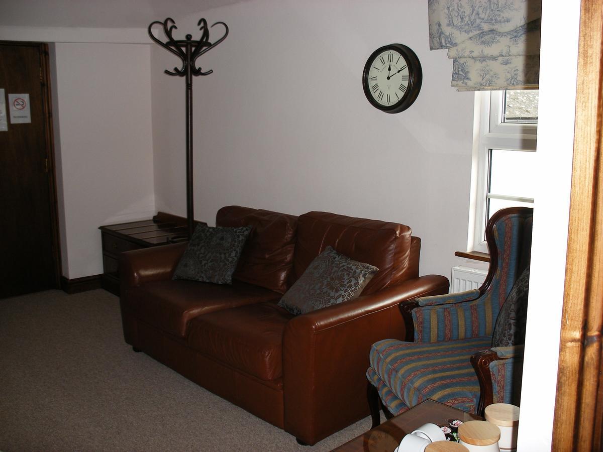 Whitminster Inn Claypits Екстериор снимка