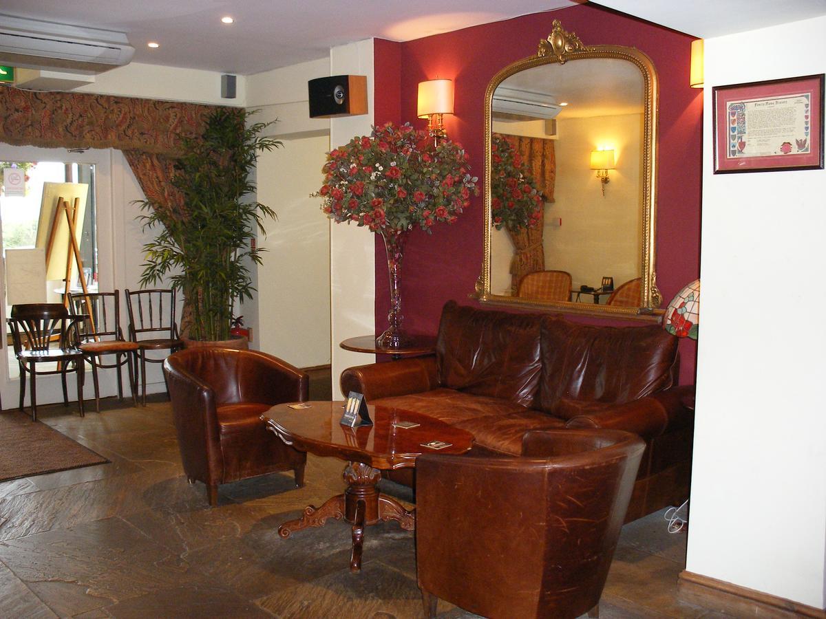 Whitminster Inn Claypits Екстериор снимка
