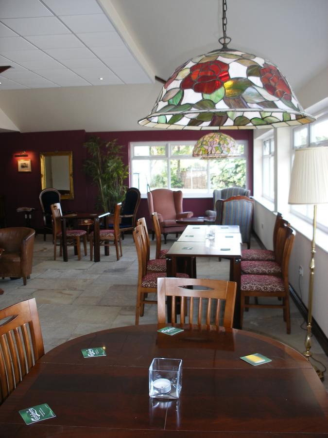 Whitminster Inn Claypits Екстериор снимка